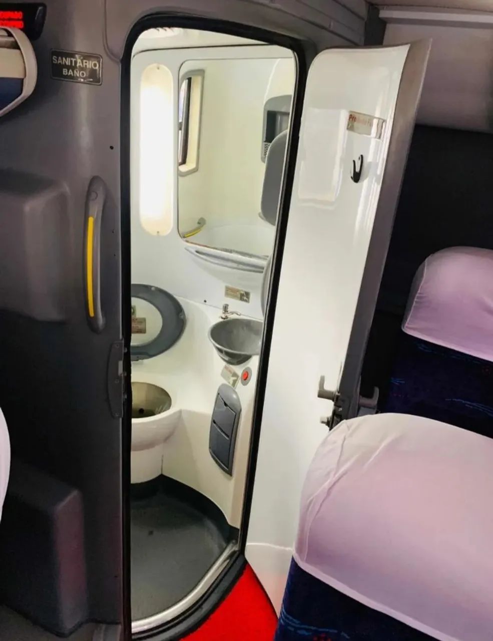 Micro Ônibus Marcopolo MB Sênior (Com WC) Ano 2015 - Foto 13