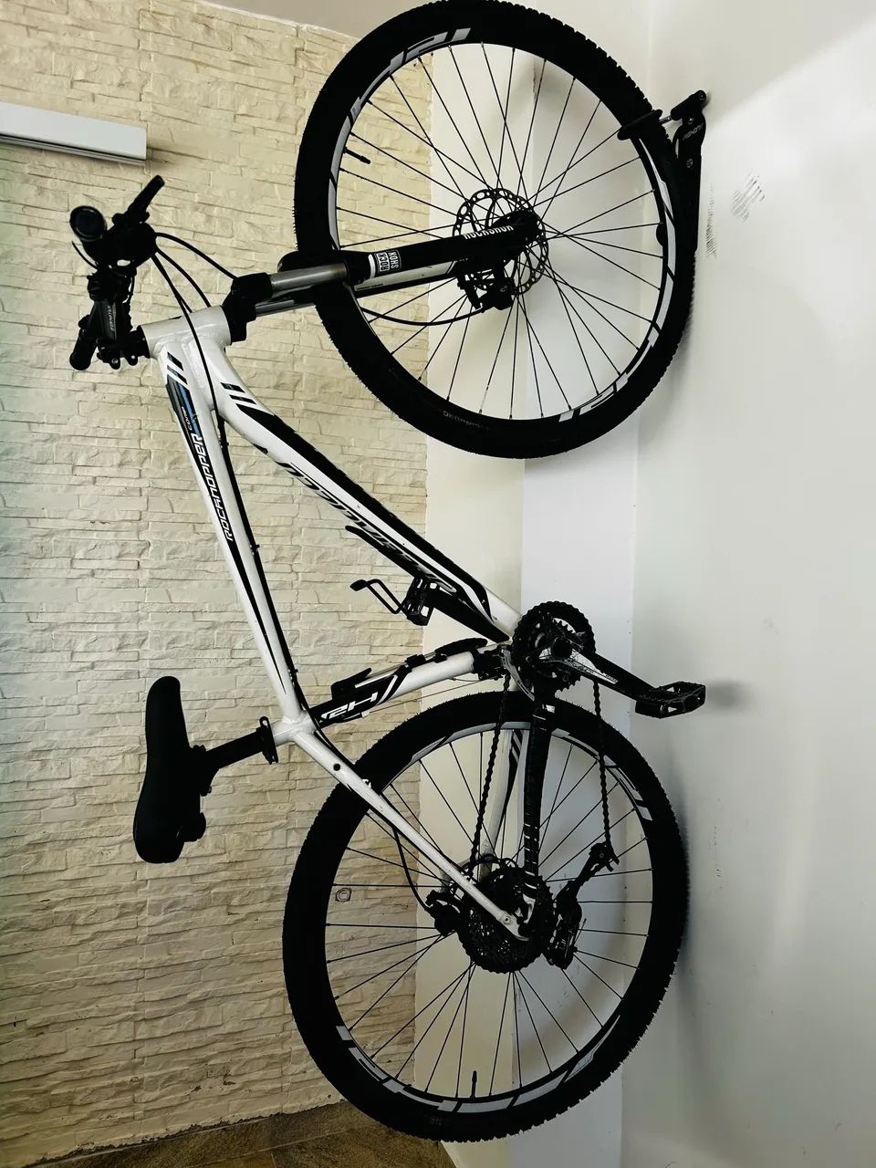 Bicicleta SPECIALIZED rockhopper - 29