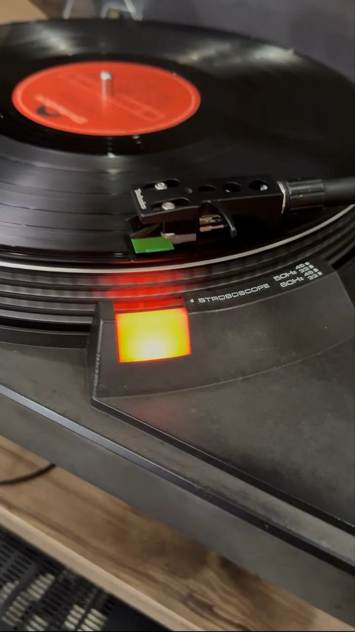 Toca disco Technics SL2000 Black - Foto 5