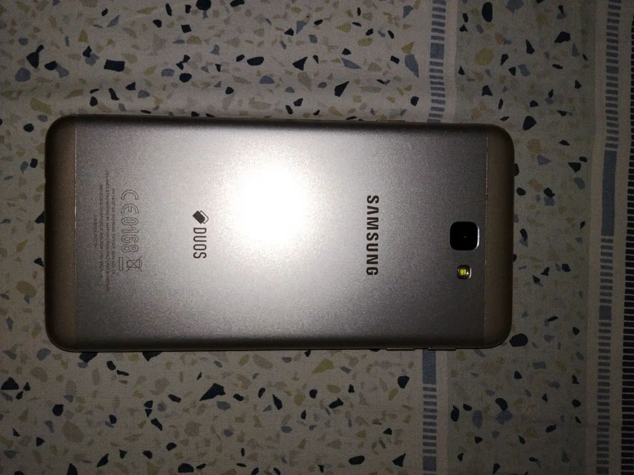 Samsung Galaxy J7 Prime - Foto 3