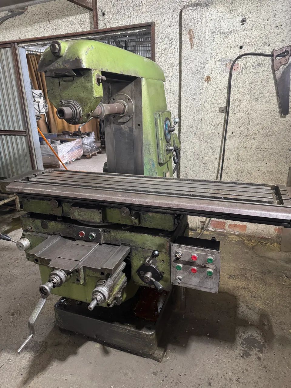 Fresadora universal Romi U 30