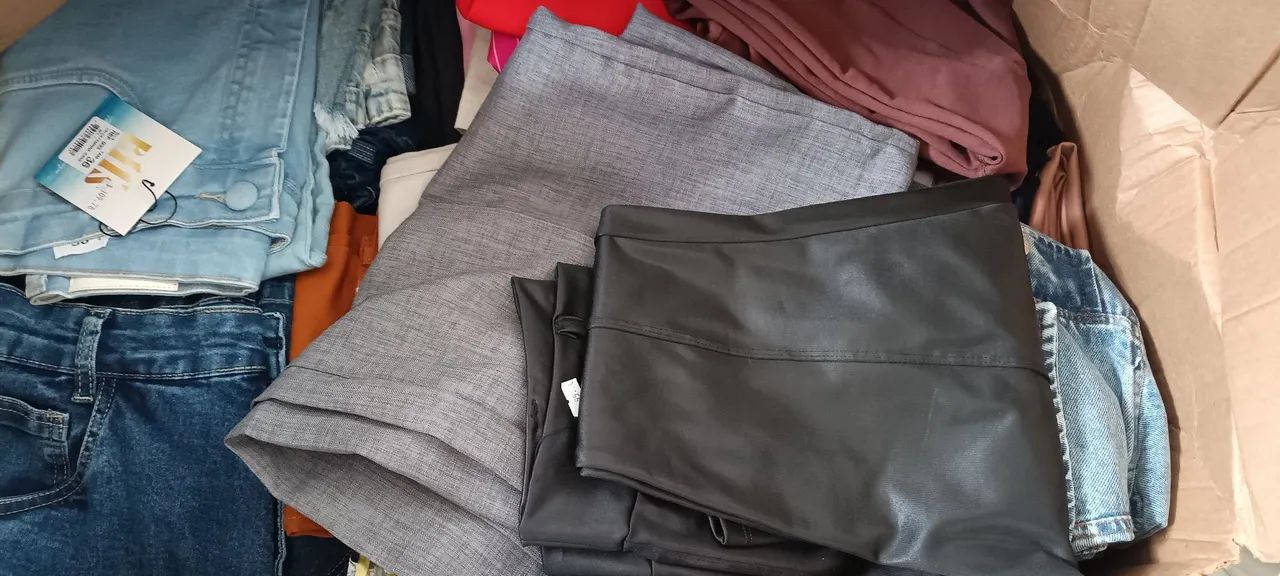 Estoque de loja roupas  - Foto 2