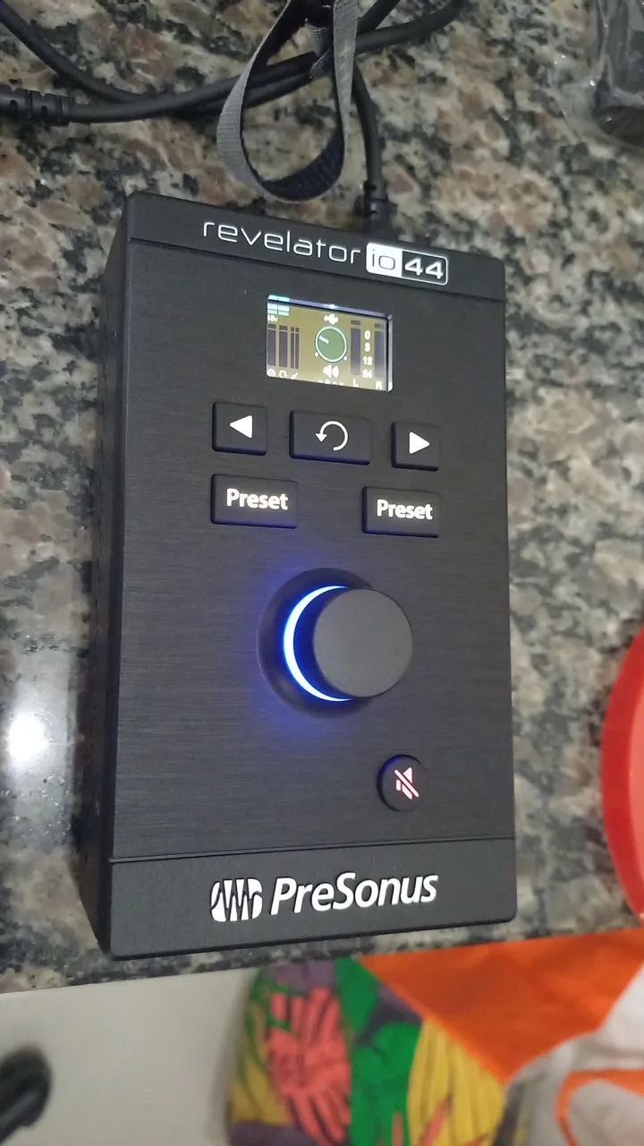 INTERFACE PRESONUS REVELATOR IO44 (NOVÍSSIMA) - Foto 3