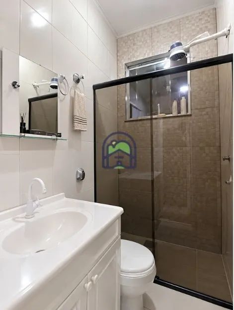 DUAS CASAS COM QUINTAL E GARAGEM!! - Foto 5