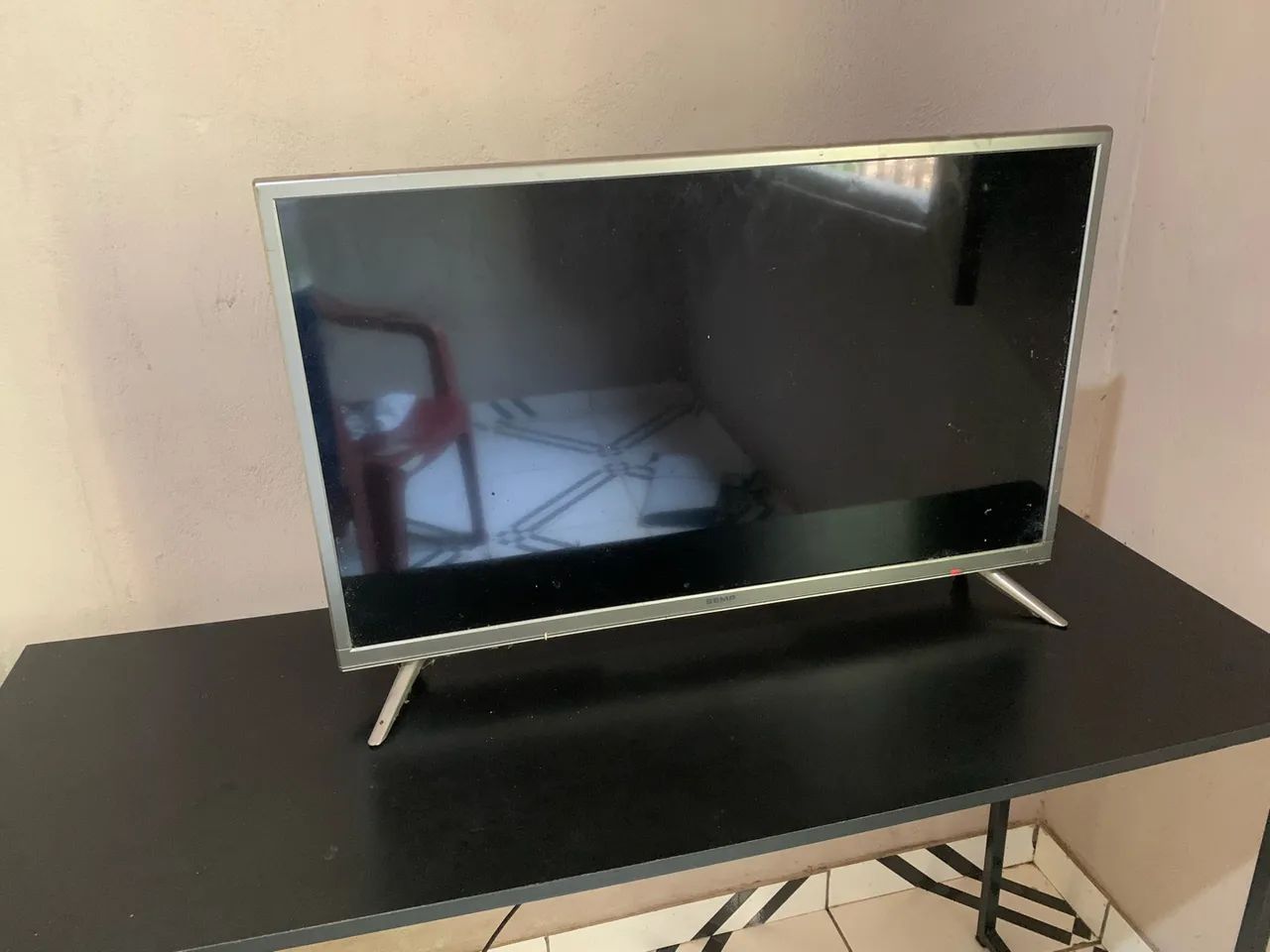 Tv  - Foto 2