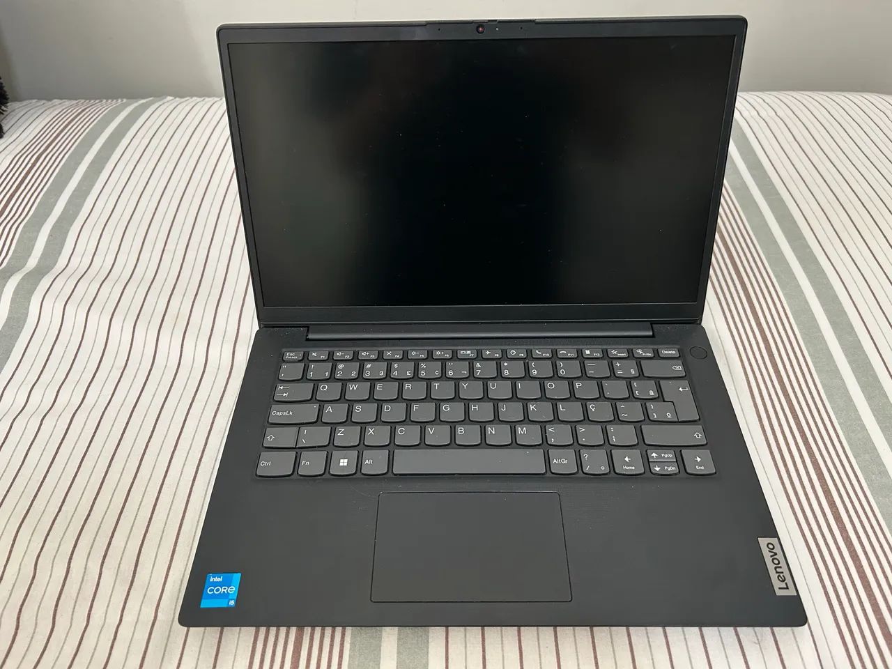 Lenovo V14 G3 IAP Notebook