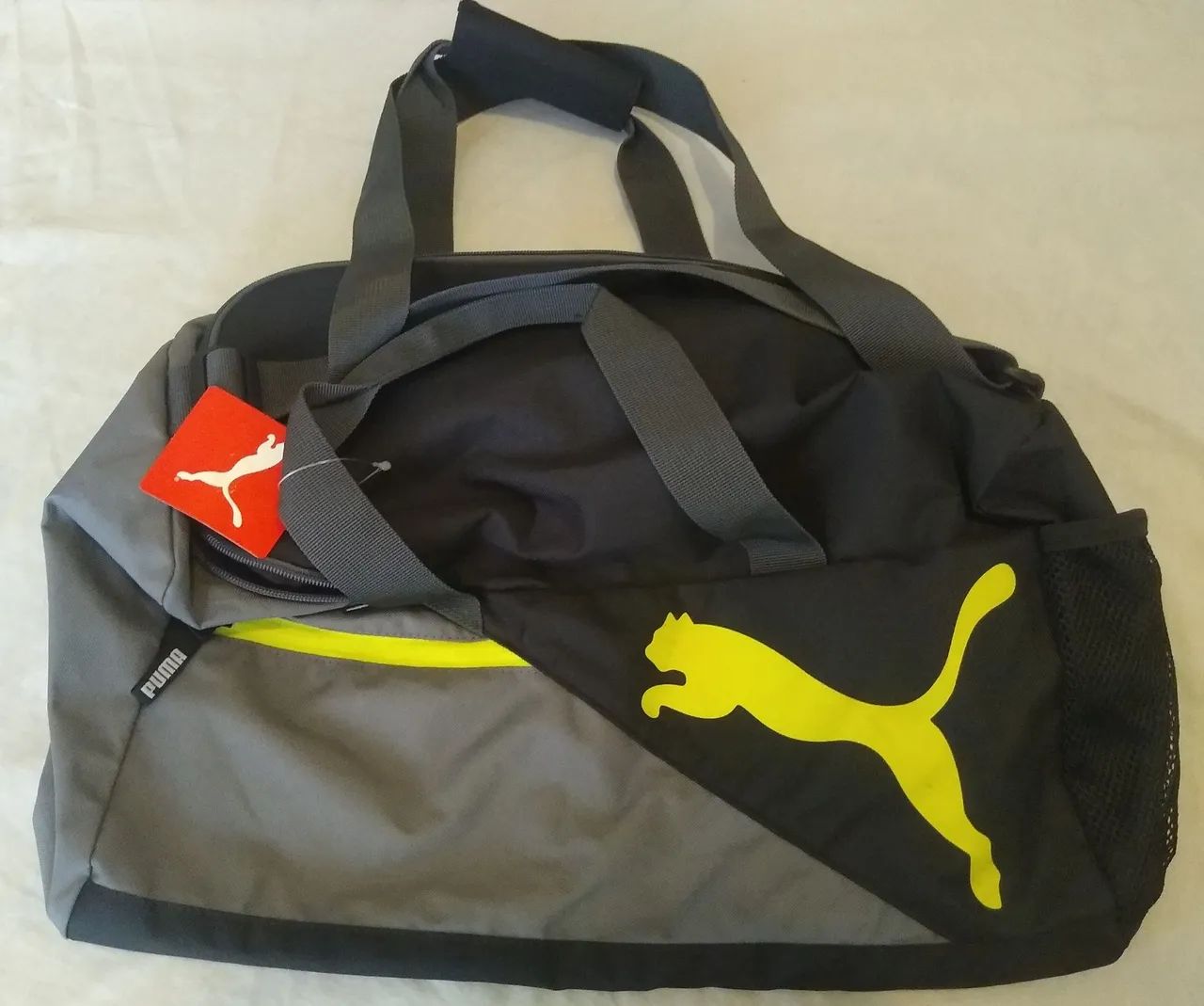 Mala Puma Média, Nova 