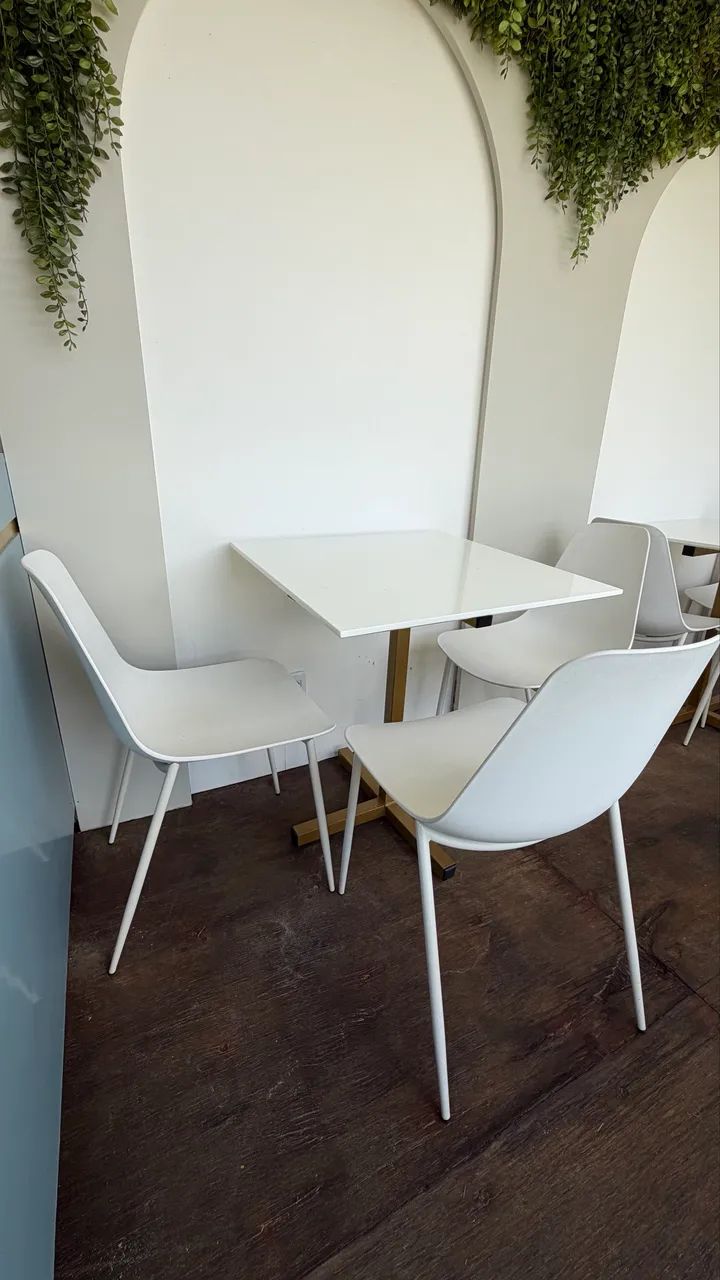 Mesa nanoglass com 3 cadeiras!  - Foto 2