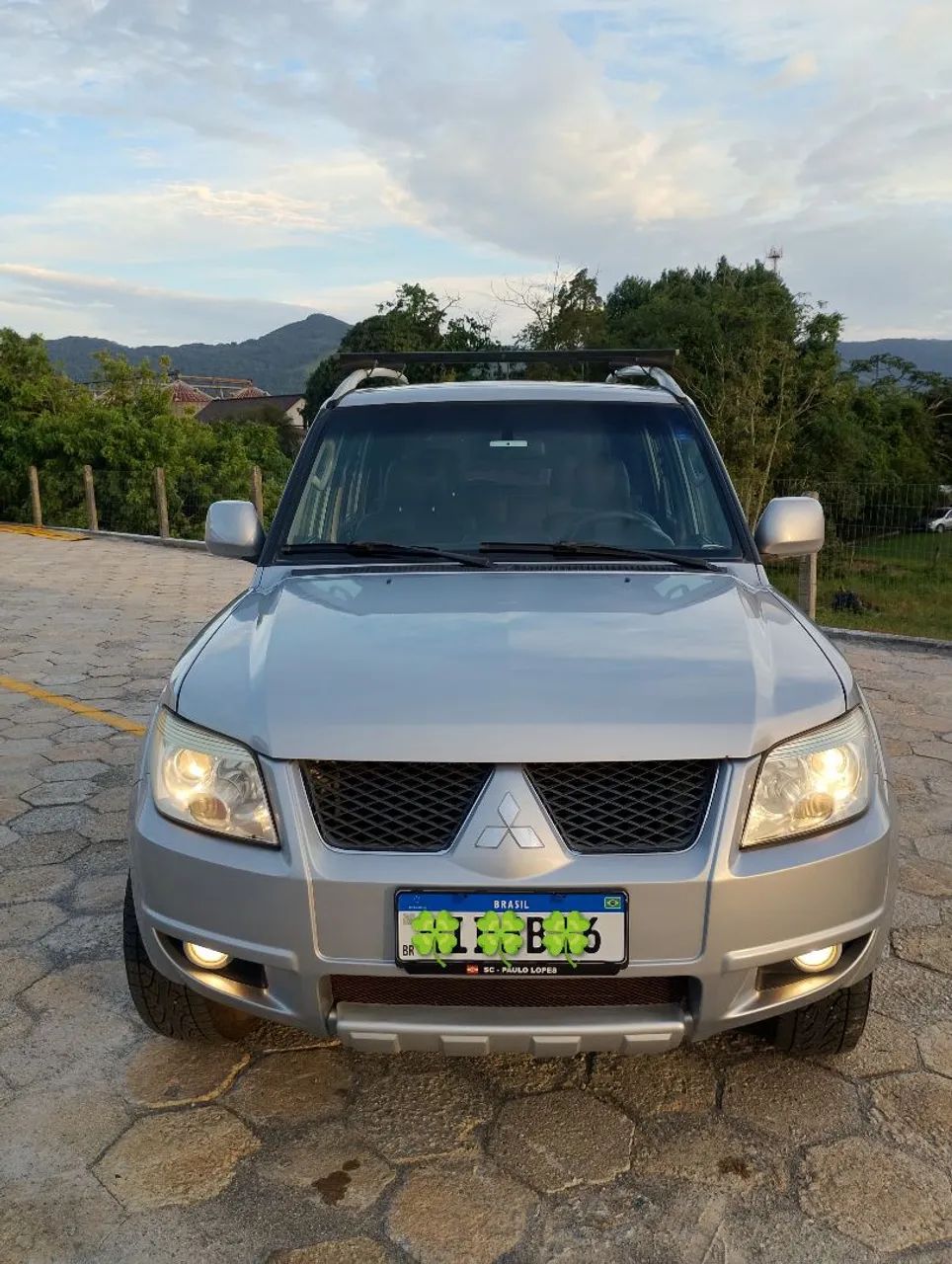 Mitsubishi Pajero Pajero TR4 2.0/ 2.0 Flex 16V 4x4 Mec. 2010