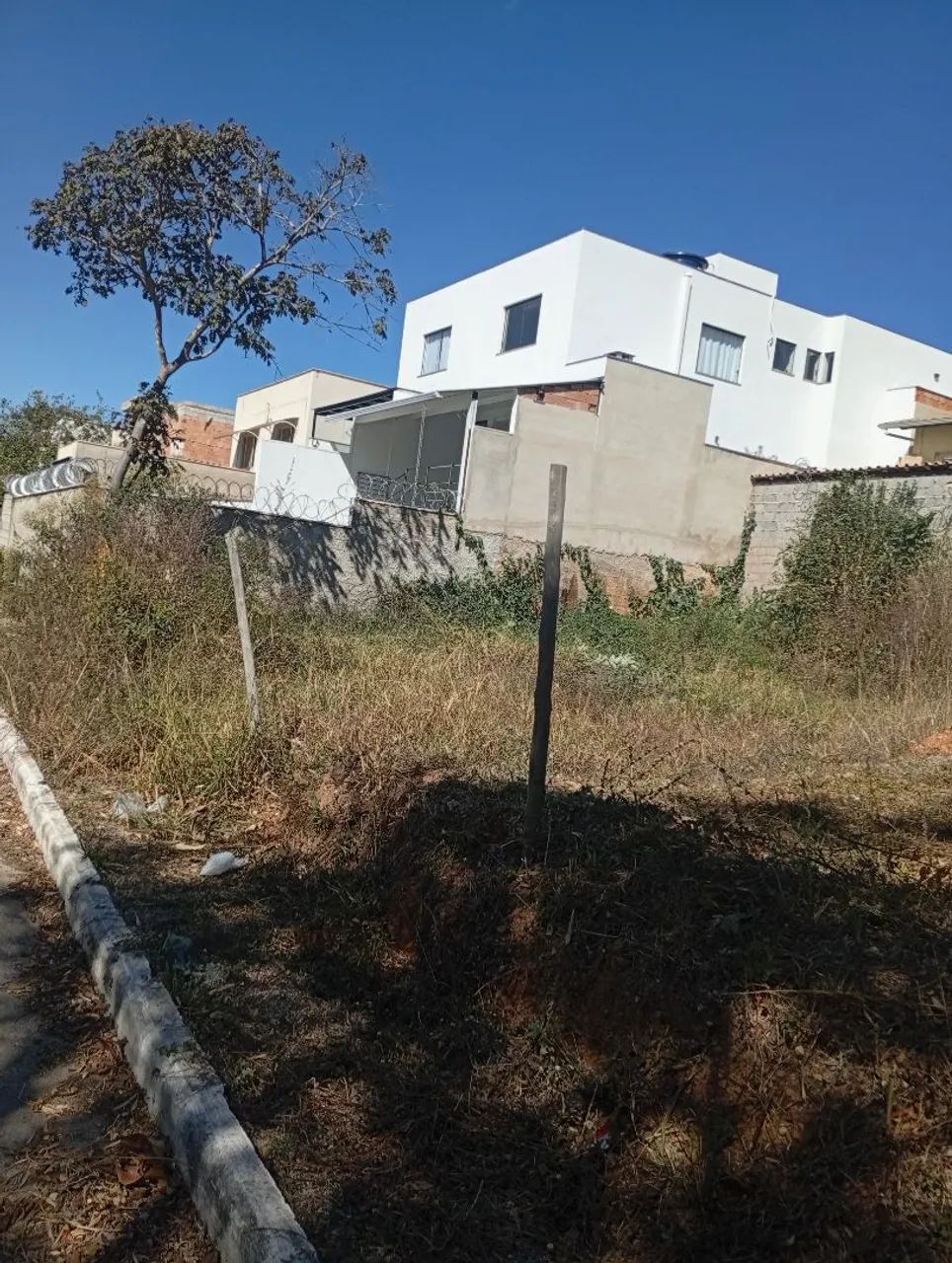 Lote 180 metros.  - Foto 2