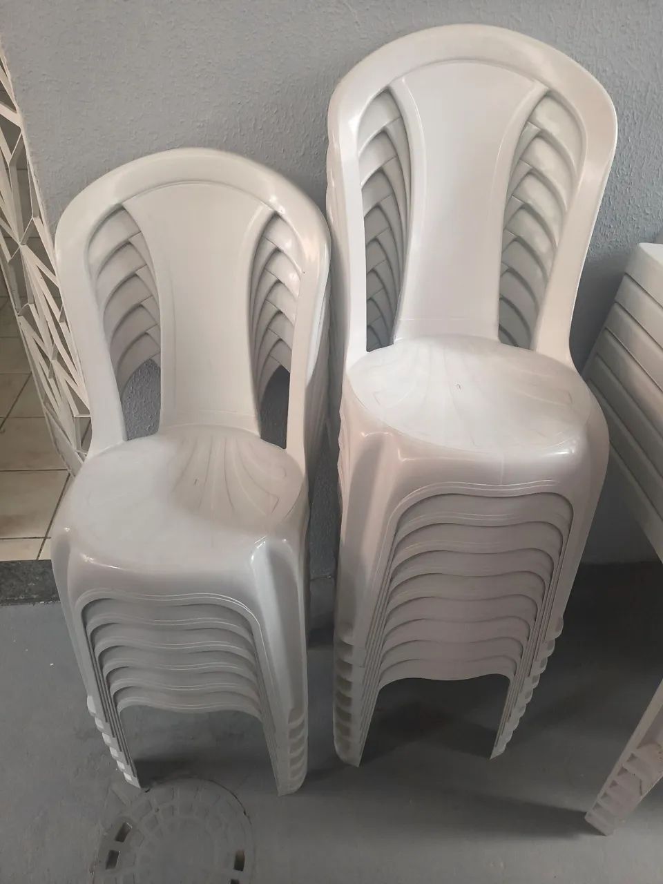 Cadeiras plástica 