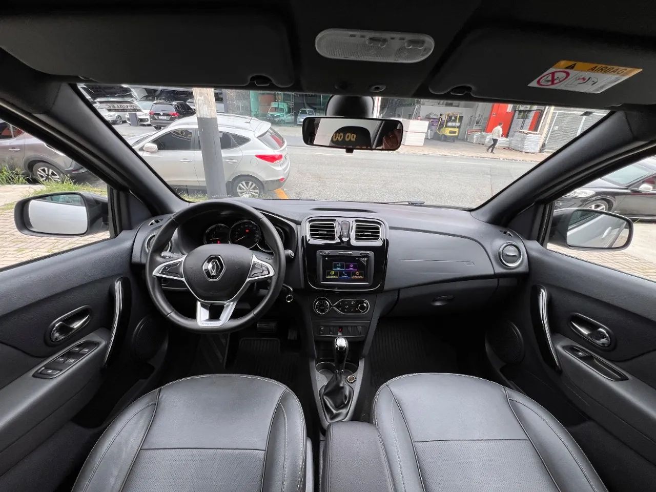 Renault Stepway Iconic Flex 1.6 16V Aut. 2024 - Foto 2