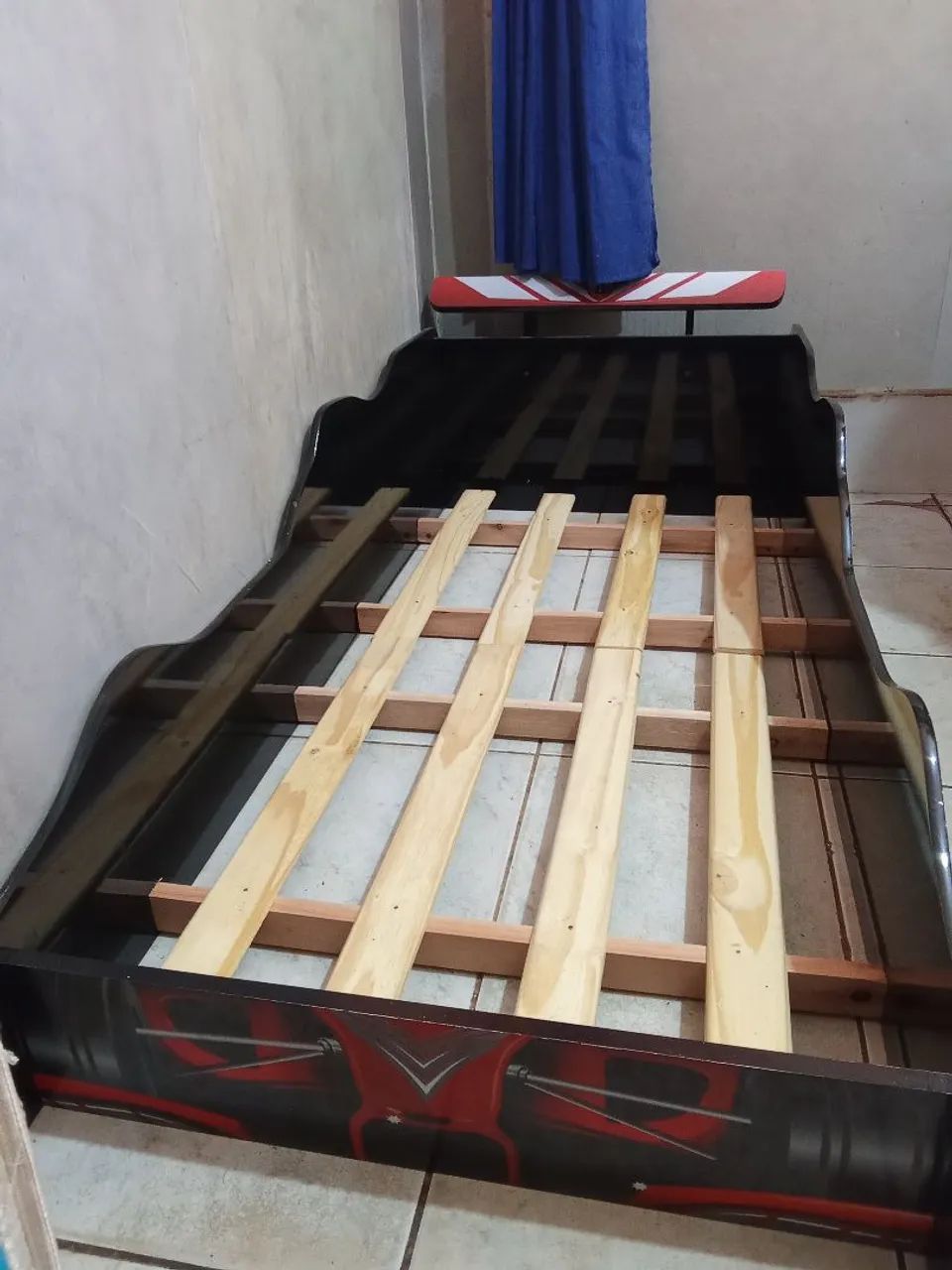 Vendo uma cama infantil 476410945848616963