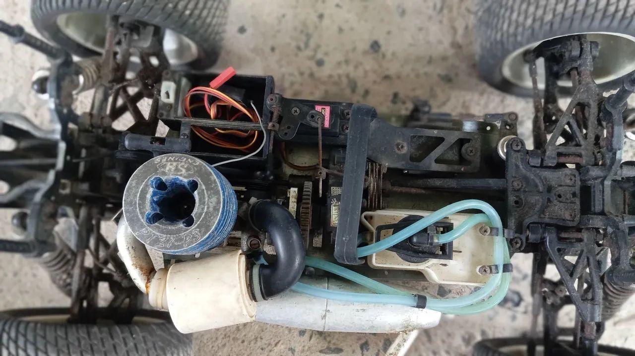 Automodelo combustão completo e funcionando normalmente  - Foto 3