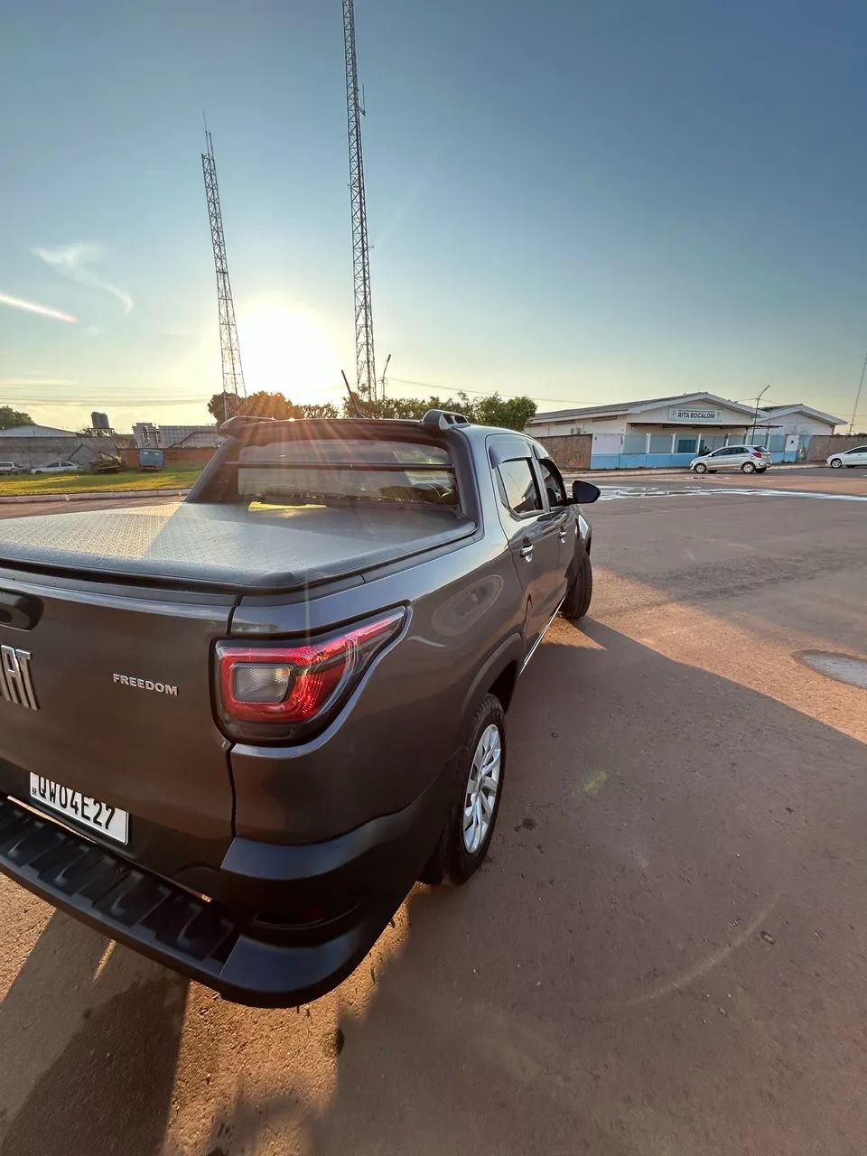 Fiat Strada Freedom 1.3 Flex 8V CD 2023 - Foto 4