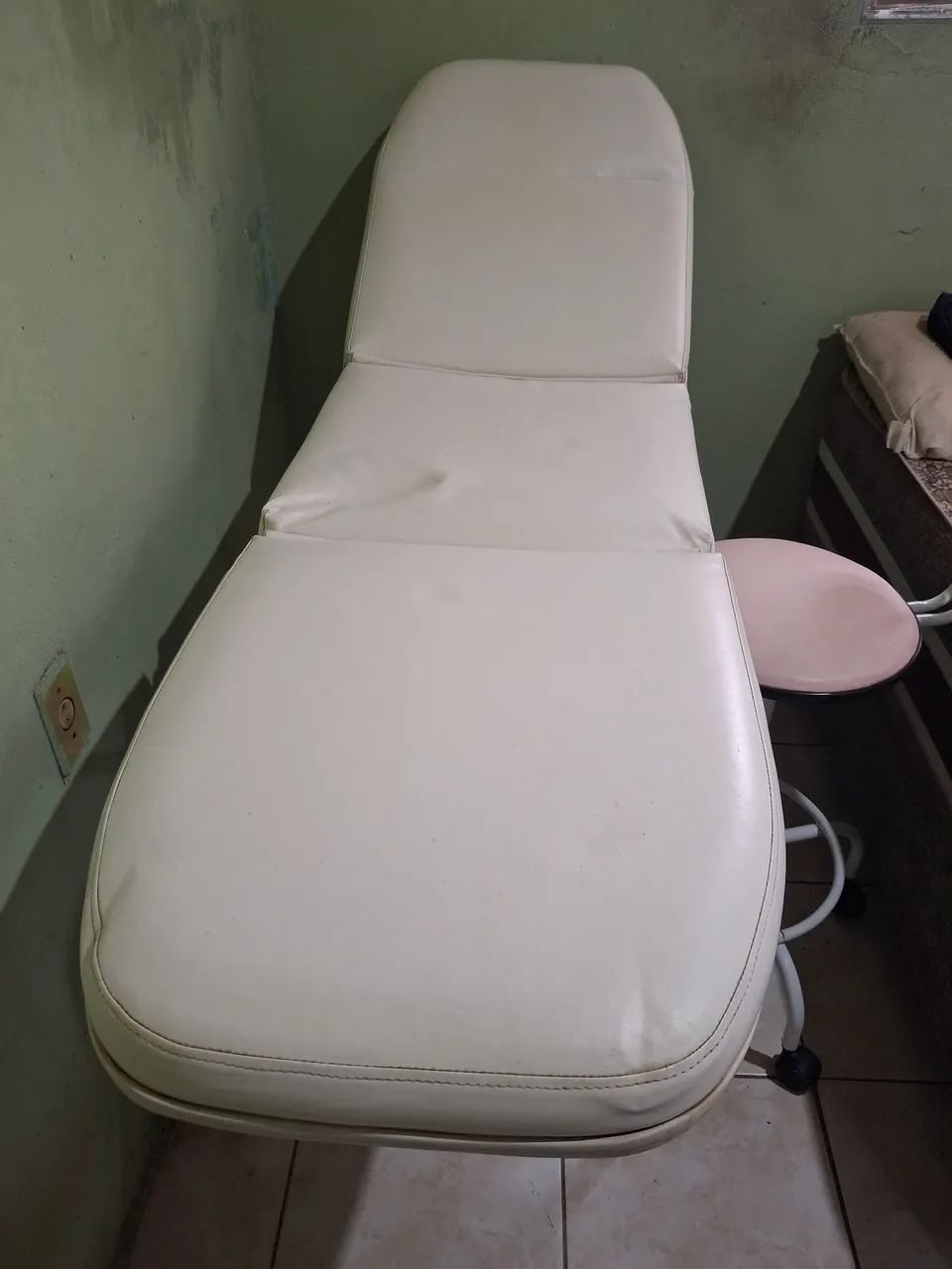 Cama e cadeira para depilação  - Foto 4
