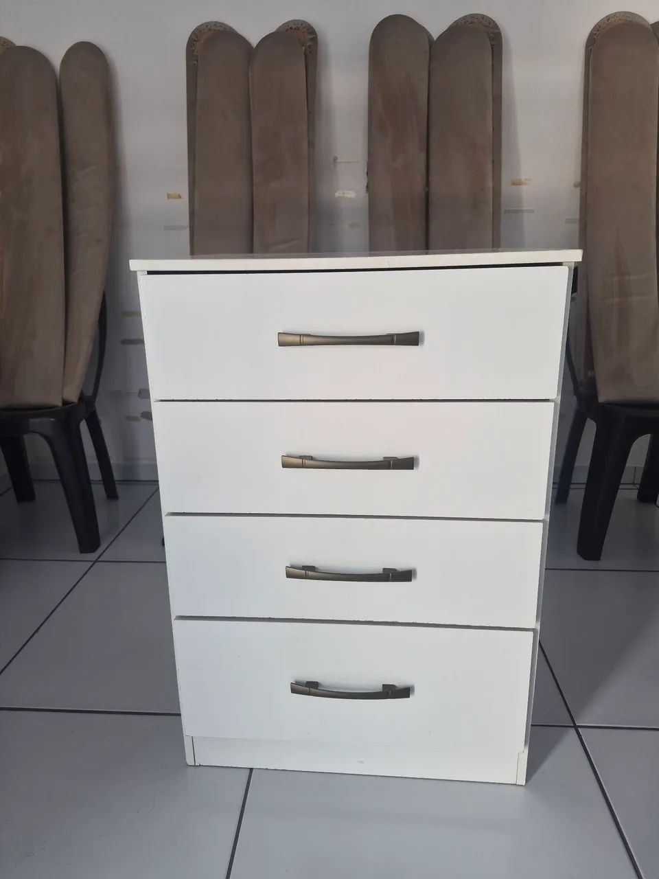 Cômoda  4 gavetas  - Foto 3
