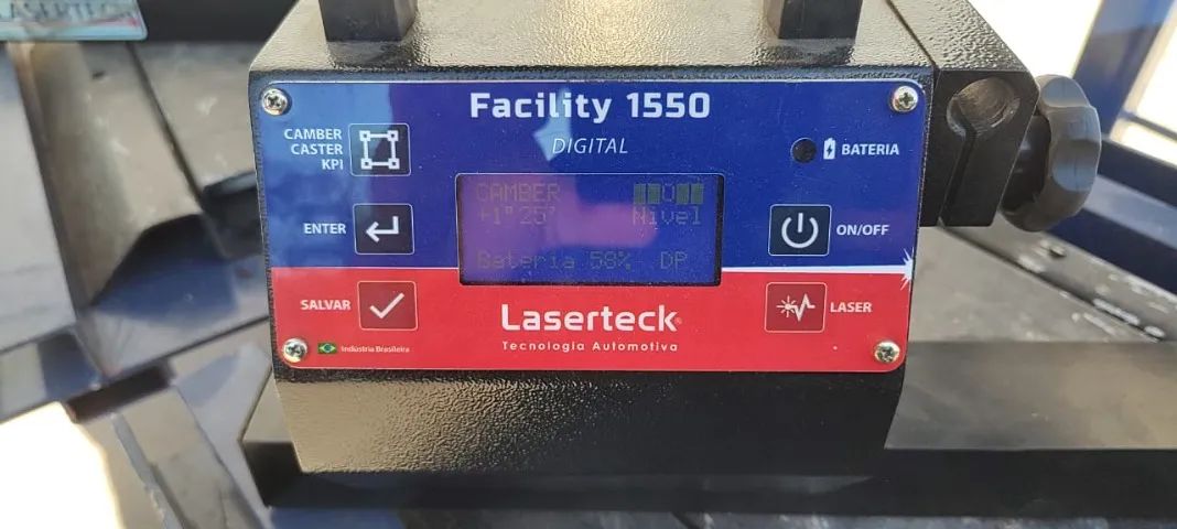 Alinhador De Direção A Laser 2 Cabeças Completo Com Cavaletes