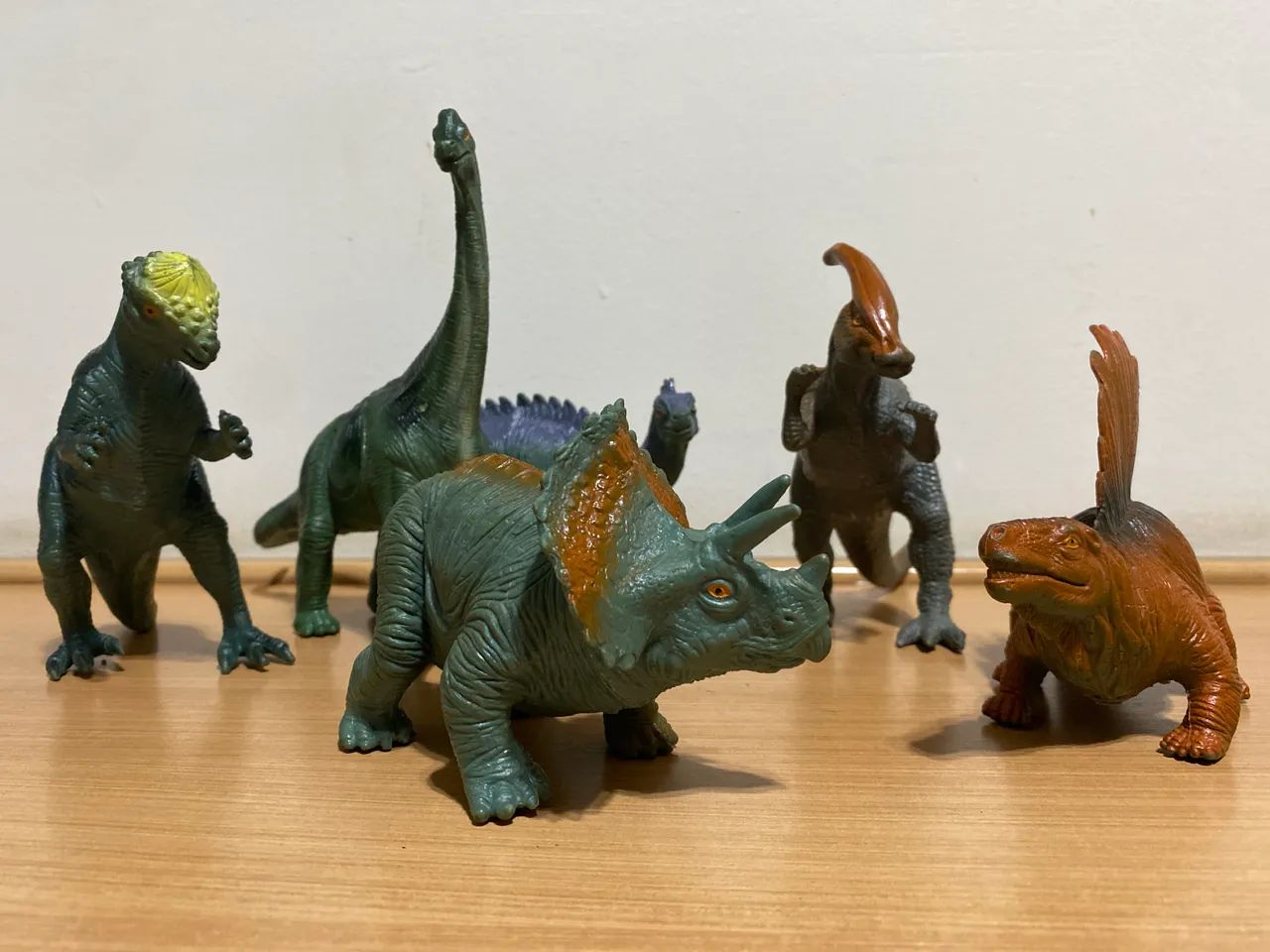 Lote miniatura de dinossauros - Foto 4