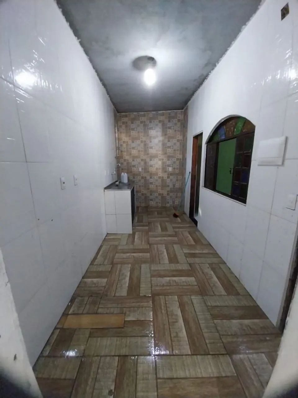 Dois quartos, sala e cozinha