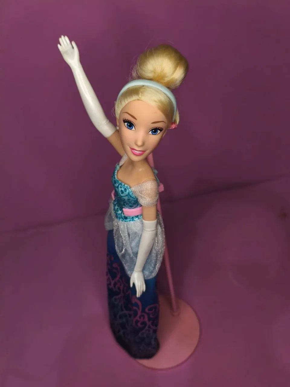 Boneca Cinderela da Disney - Foto 4