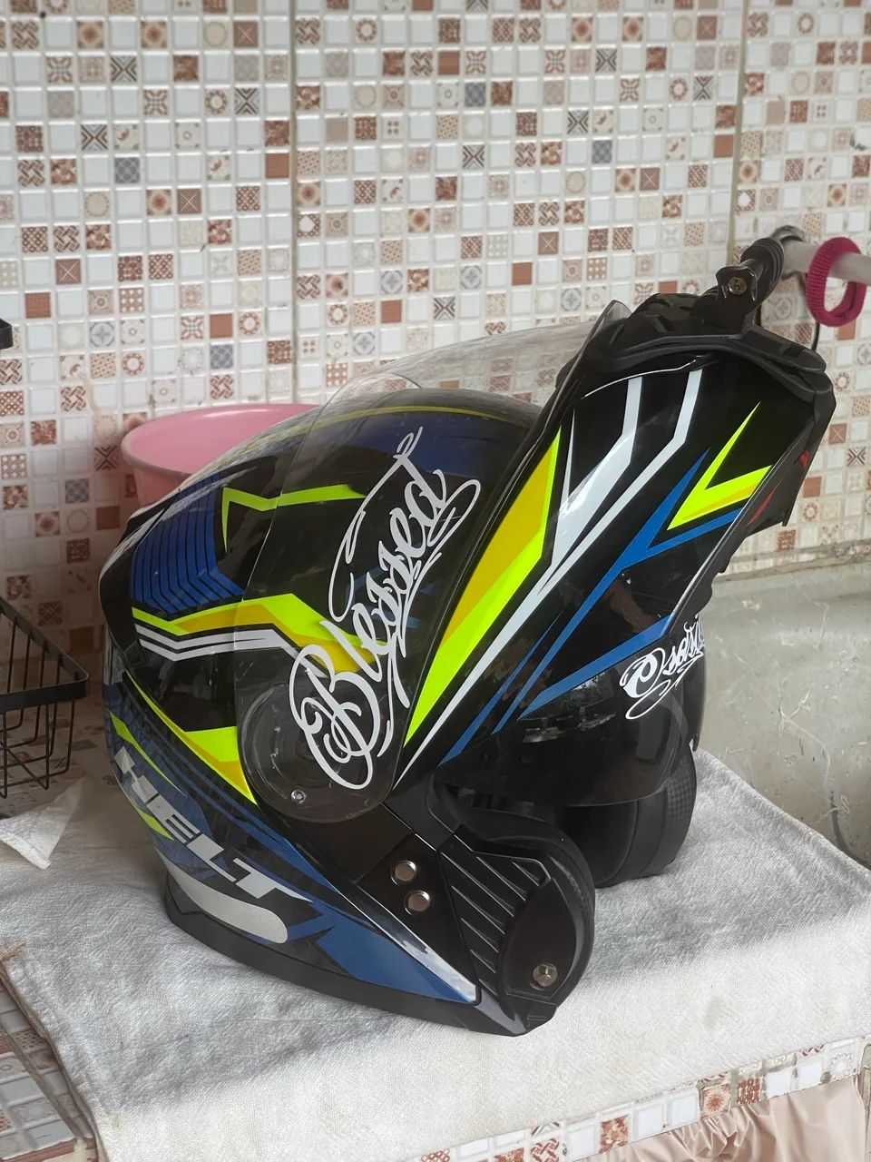 Capacete HELT ARTICULADO HIPPO GLASS  - Foto 5