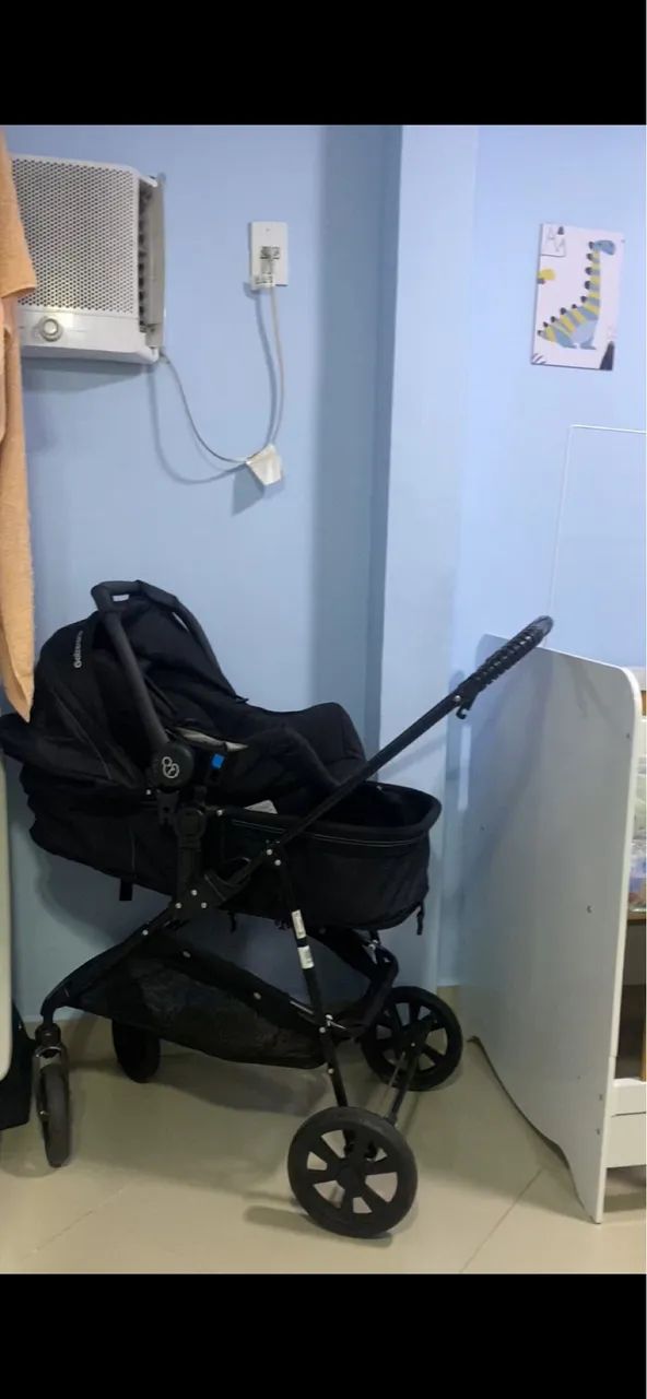 Carrinho galzerano com bebê conforto  - Foto 2