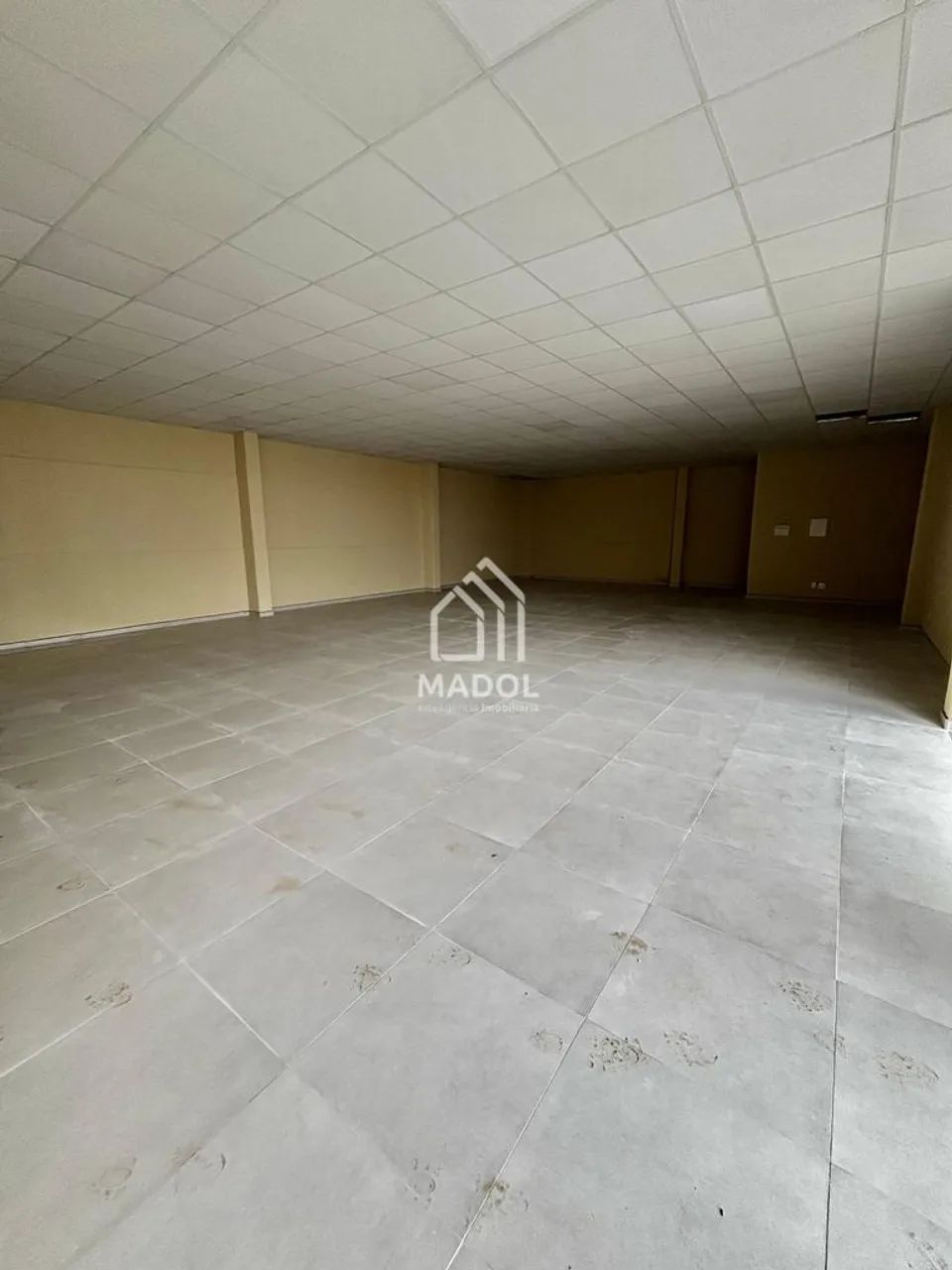 SALA COMERCIAL PARA LOCAÇÃO EM UVARANAS! - Foto 3