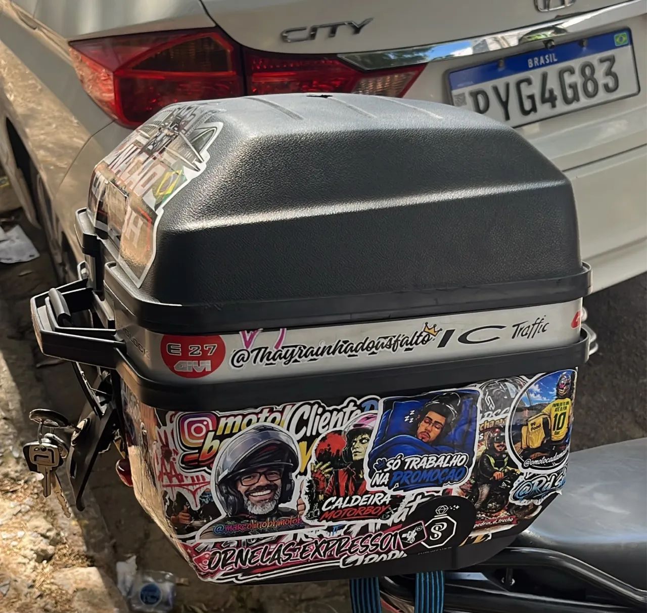 BAÚ DE MOTO GIVI 27 LT - Foto 4