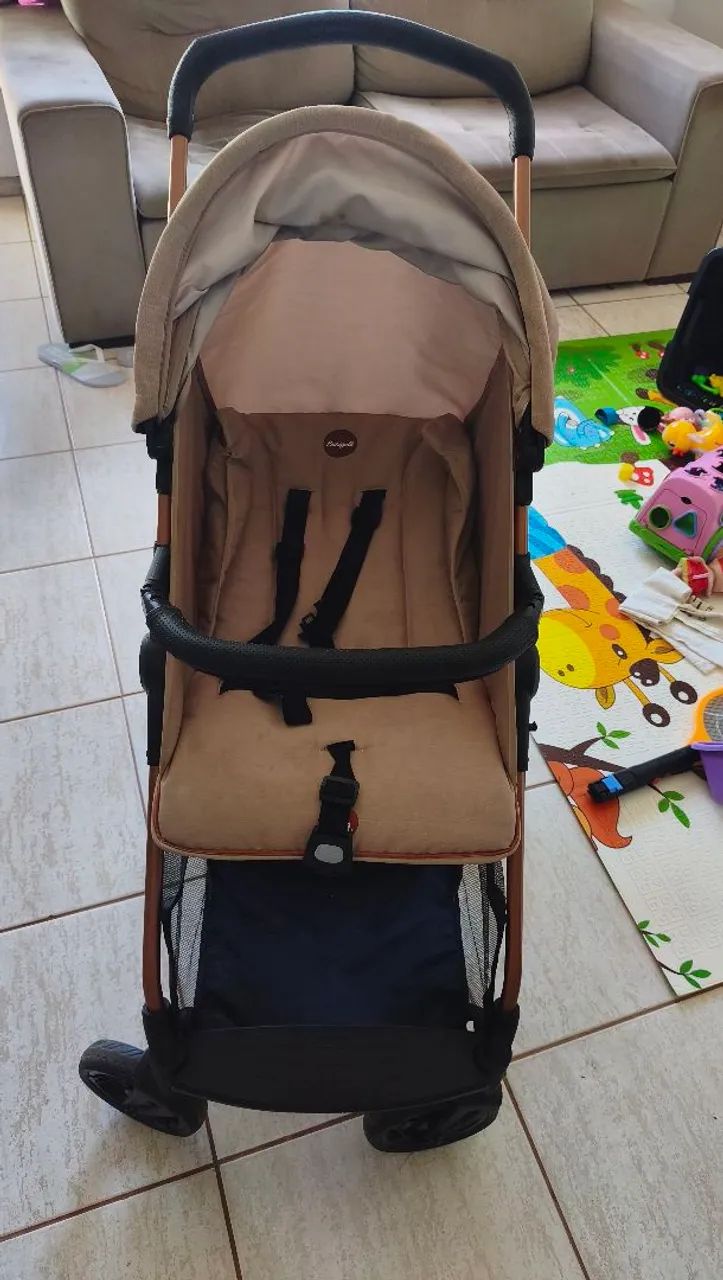 Carrinho de bebe com bebe conforto  - Foto 5