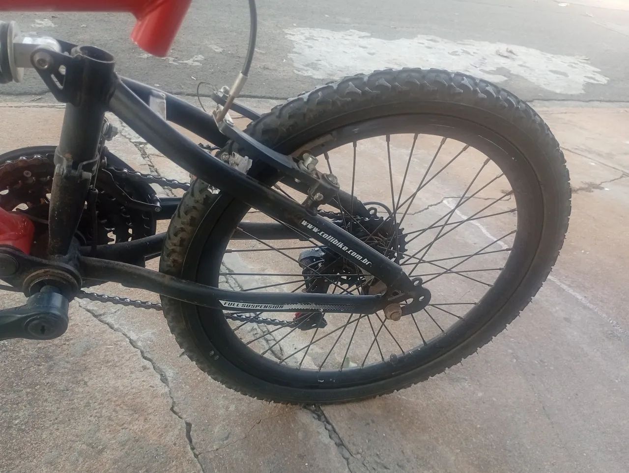 Bicicleta aro 24 colli  - Foto 5