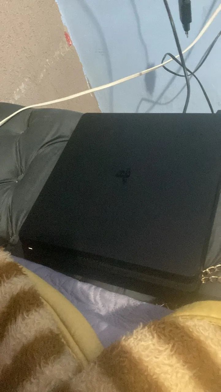 PlayStation 4 Slim 1Tb - Foto 4