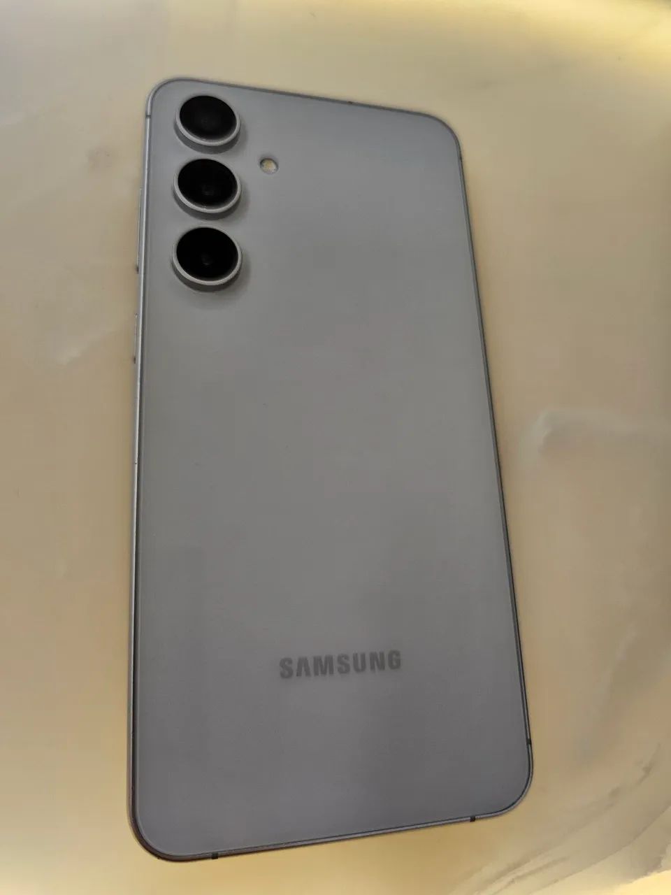 Samsung S24 Fe - Foto 3