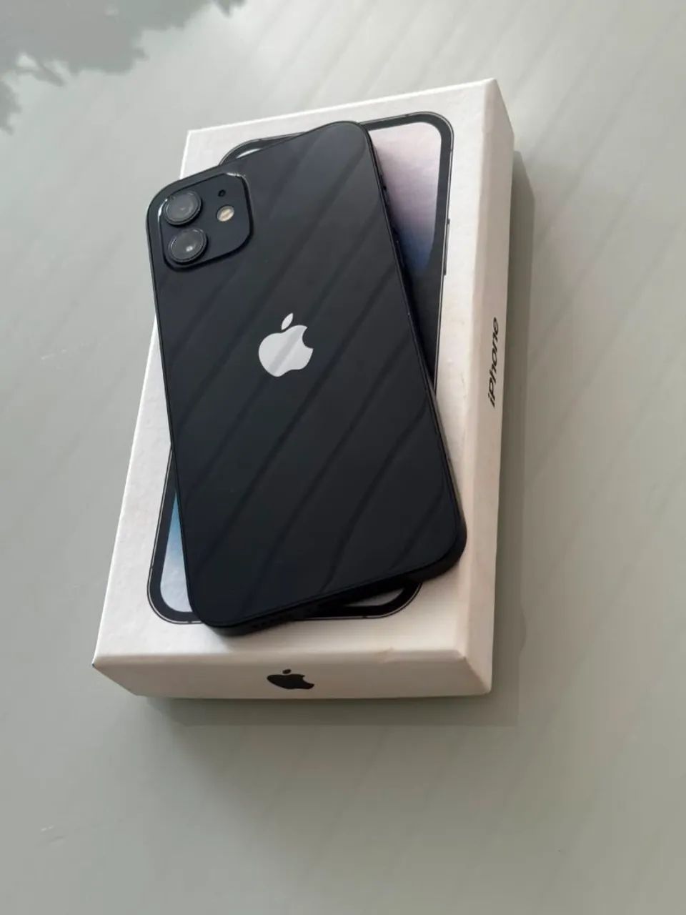 iPhone 12  - Foto 3