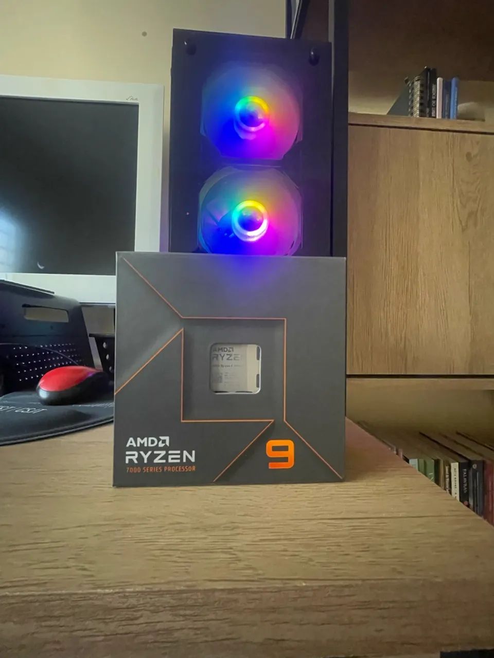 Processador Ryzen 9 7900x lacrado