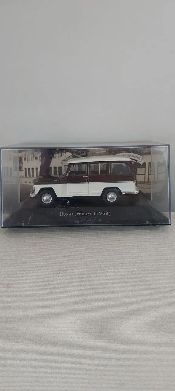 Miniatura Rural Wilys 1968 - 1/43