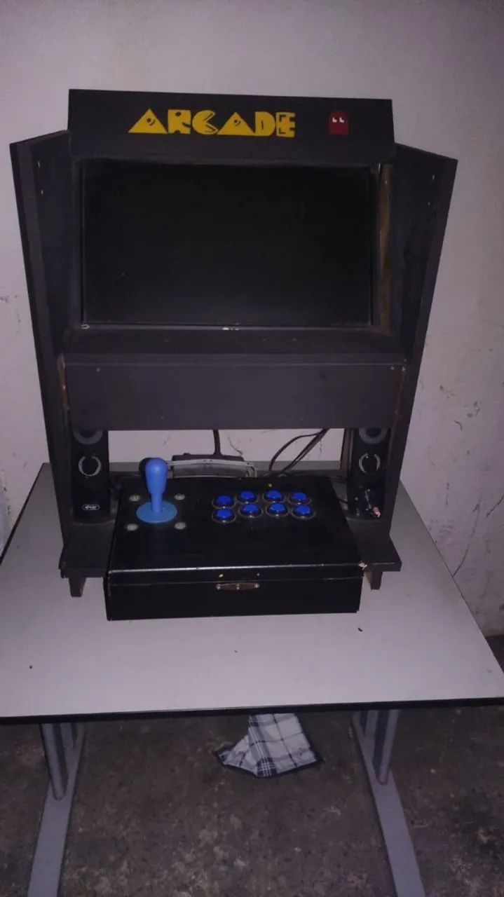 Vendo um bartop excelente estado