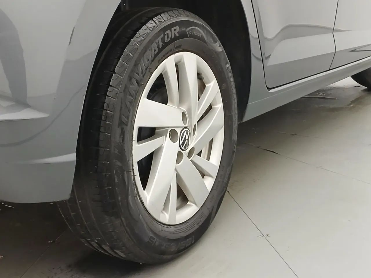 Volkswagen Polo 1.0 MPI Flex 12V 5p, foto 14 de 18