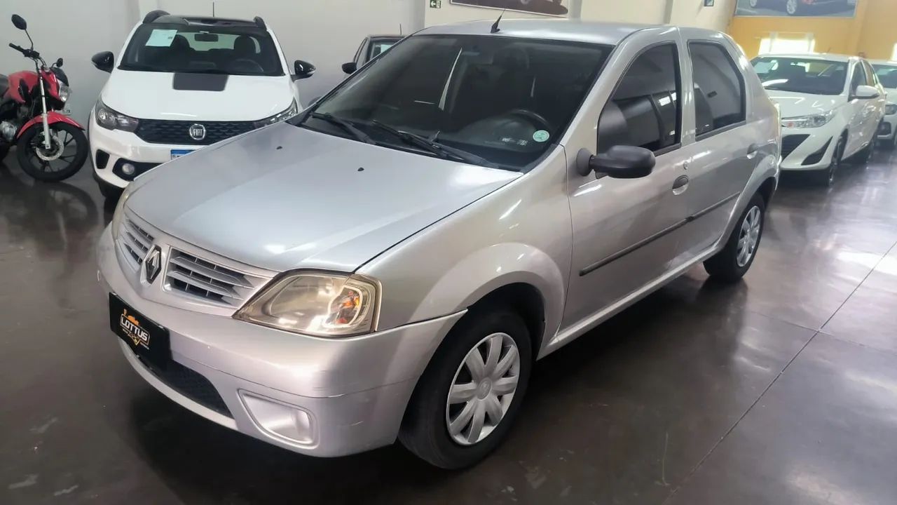 Renault Logan Expression Flex 1.6 16V 4P 2008 - Foto 2