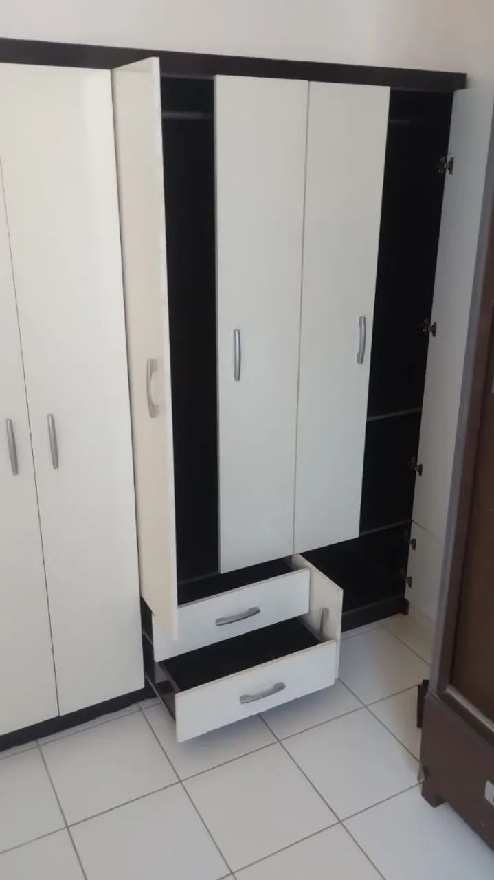 Guarda roupa solteiro, branco em bom estado  - Foto 3