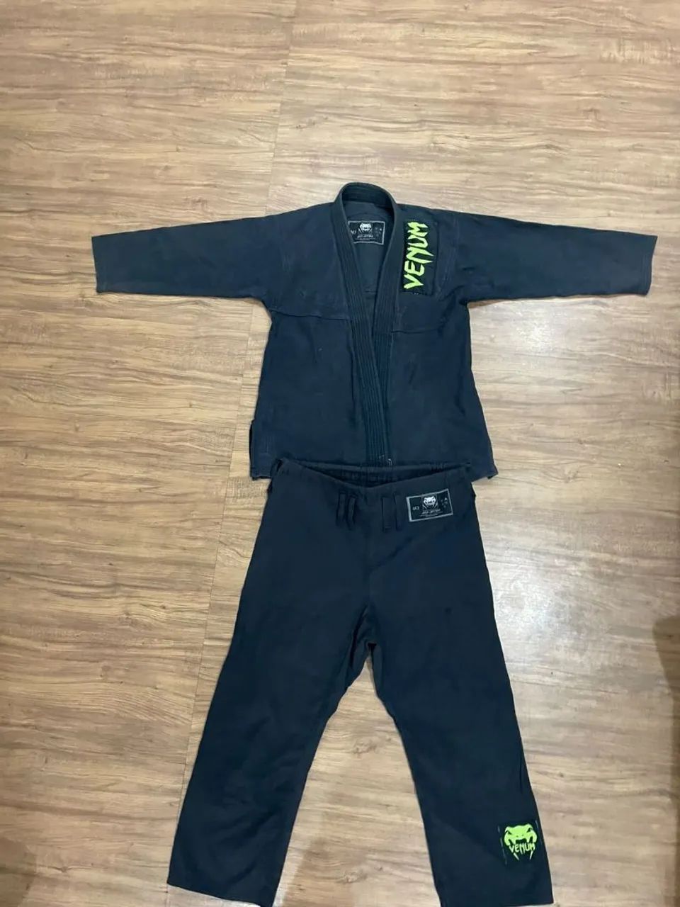 Kimono Venum trançado M3