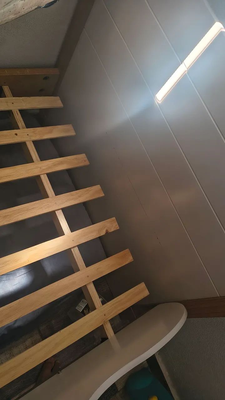 Cama com auxiliar 