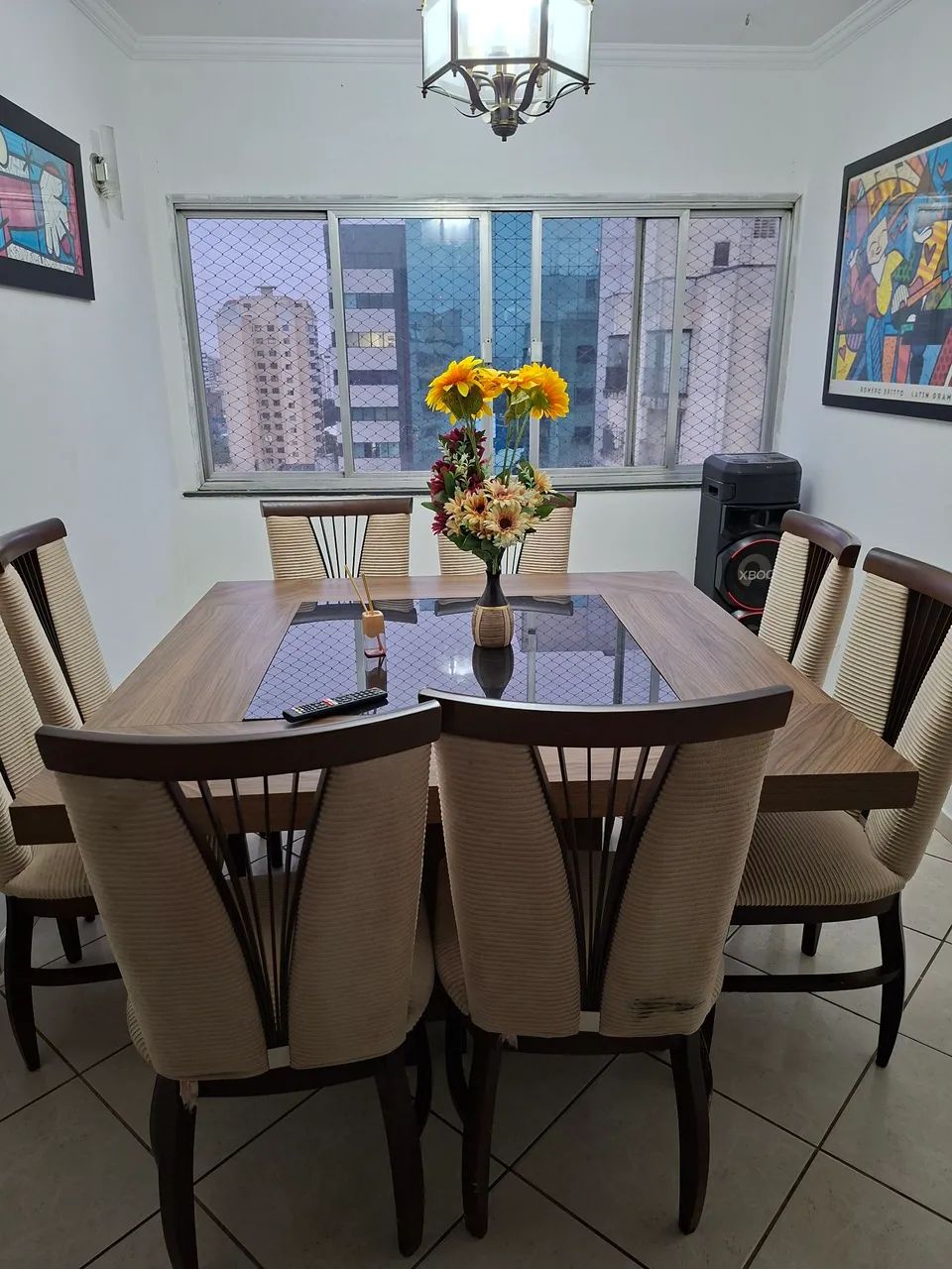 VENDO MESA DE 8 CADEIRAS ( LEIA !!!!!! )