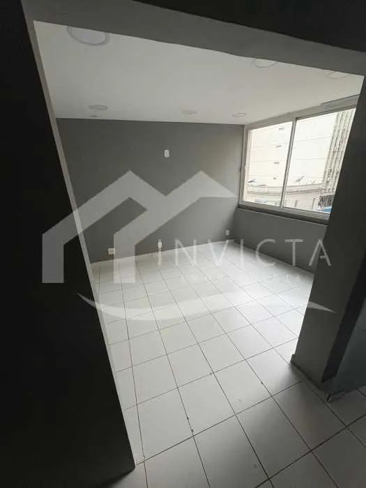 Sala comercial com vaga! - Foto 4