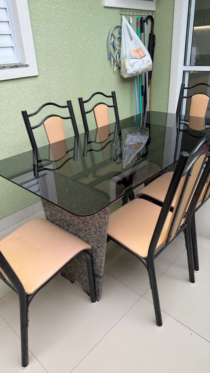 Mesa de jantar com 6 cadeiras - Foto 2