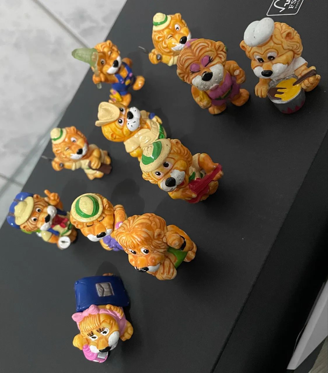 Bonecos Kinder Ovos Coleção Leoventuras - Foto 2