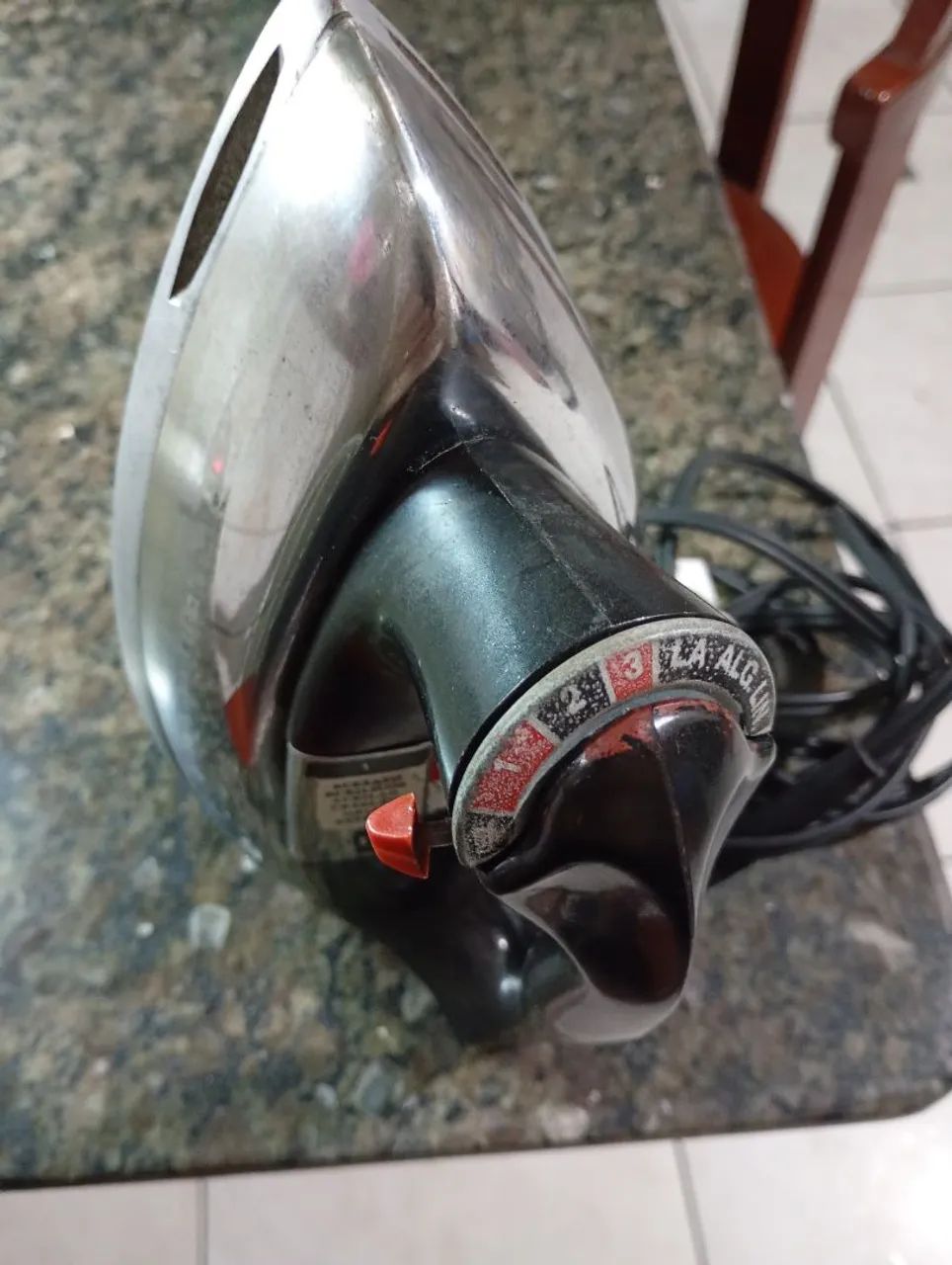 Ferro de passar Black e Decker  - Foto 5