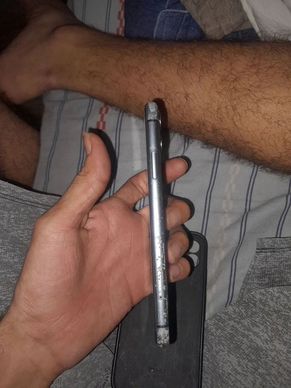 IPhone 11 em bom estado, tudo funcionando perfeitamente em bom estado.  - Foto 3