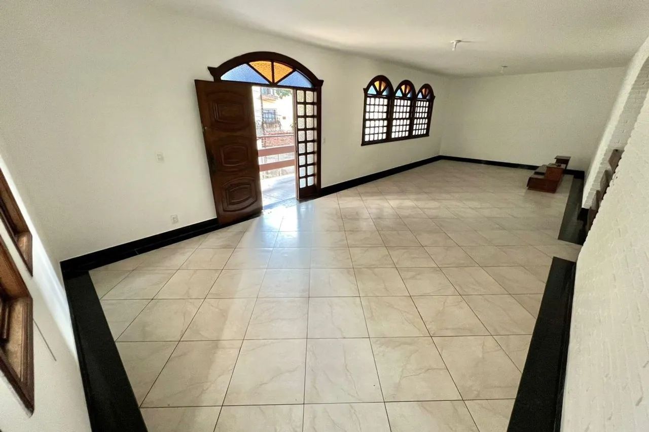 Casa à Venda - Dona Clara, 8 Quartos, 288 m2 - Foto 2