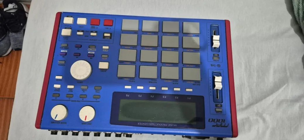 MPC 1000 AKAI - Foto 3